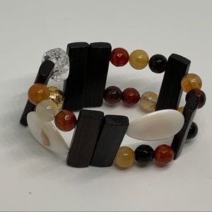 Making Tracks Wooden stone bracelet